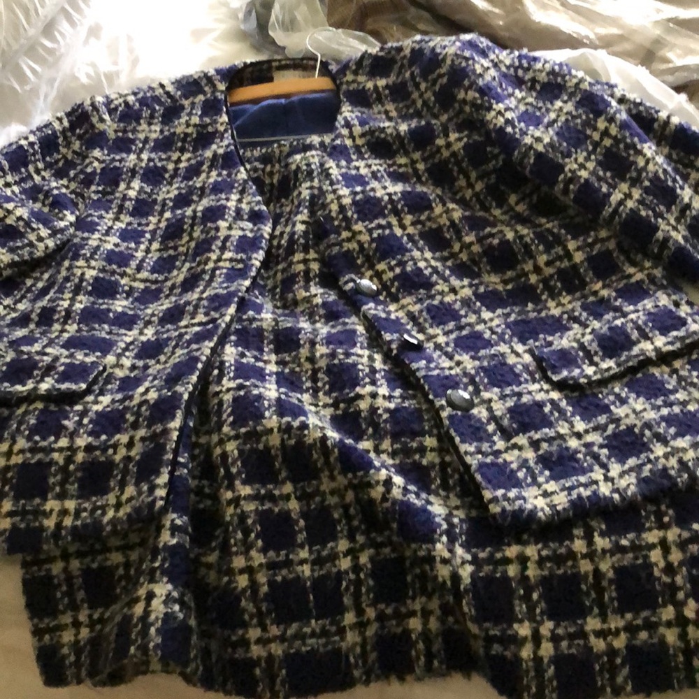 Liz Claiborne Blue With White Stripe Skirt Suit